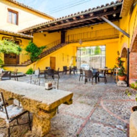 La Hosteria De Оропеса Екстериор снимка